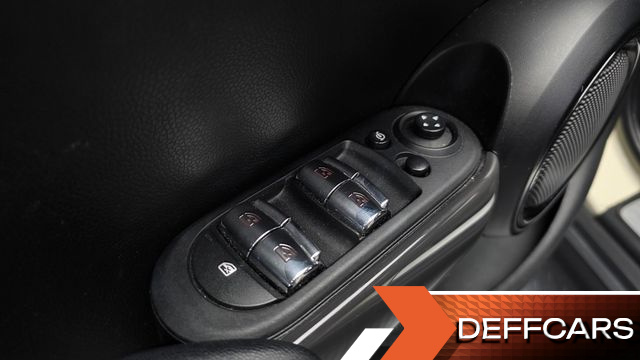 Mini COOPER 5Door Standard 3rd купить на сайте DeffCars