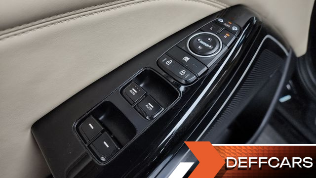 Kia K7 3.3 GDI Noblesse Special купить на сайте DeffCars