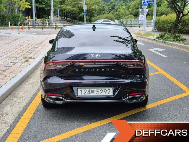 Hyundai GRANDEUR 2.5 Premium Choice купить на сайте DeffCars