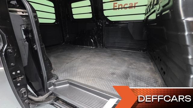 Hyundai STARIA Cargo 3-Seater Modern купить на сайте DeffCars