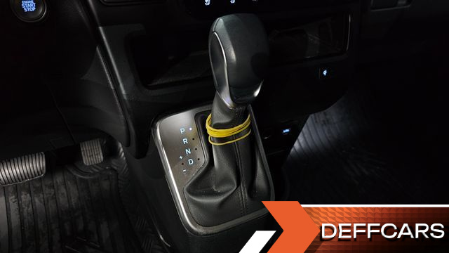 Hyundai STARIA L3.5 Cargo 3-Seater Modern купить на сайте DeffCars