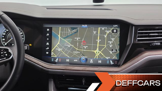 Volkswagen TOUAREG 3.0 TDI Prestige купить на сайте DeffCars