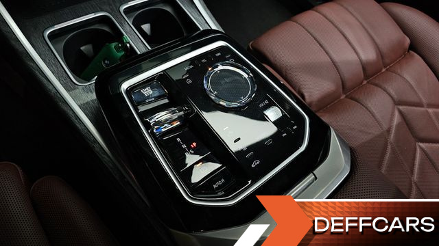 BMW 7-SERIES 740i sDrive M Sport купить на сайте DeffCars
