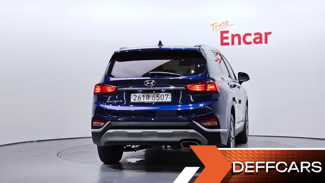 Hyundai SANTAFE Gasoline 2.0T 2WD Premium купить на сайте DeffCars