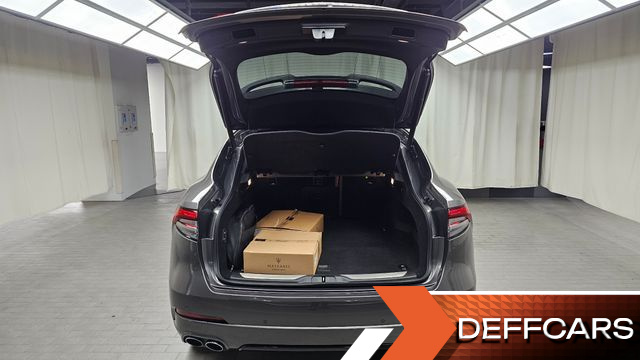 Maserati LEVANTE 3.0 AWD GranSport купить на сайте DeffCars