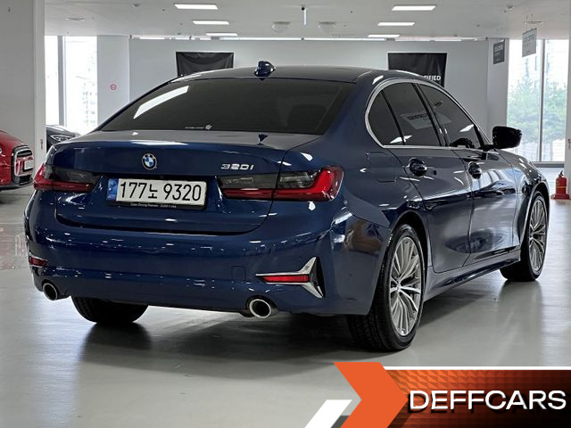 BMW 3-SERIES 320i Luxury купить на сайте DeffCars