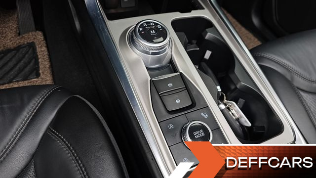Ford EXPLORER 3.0 Platinum 4WD купить на сайте DeffCars