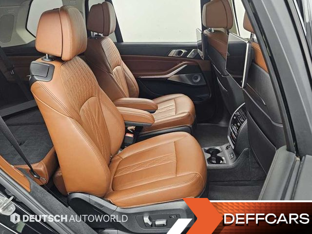 BMW X7 xDrive 40i Design Pure Excellence 6-Seater купить на сайте DeffCars