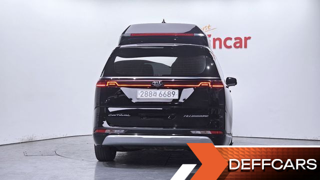 Kia CARNIVAL Gasoline 9-Seater Hi-Limousine Signature купить на сайте DeffCars
