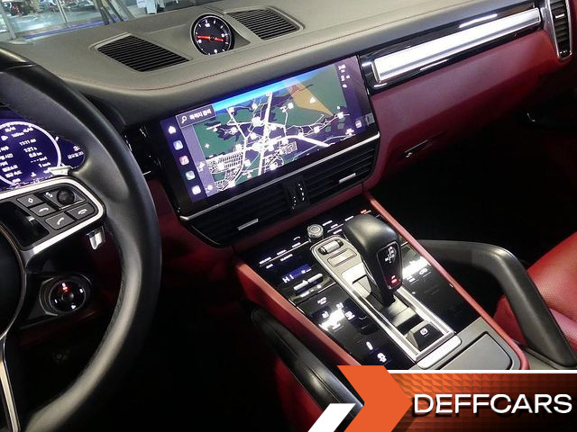 Porsche CAYENNE 3.0 PLATINUM EDITION купить на сайте DeffCars