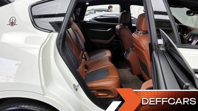 Maserati LEVANTE 3.0 AWD GranLusso купить на сайте DeffCars