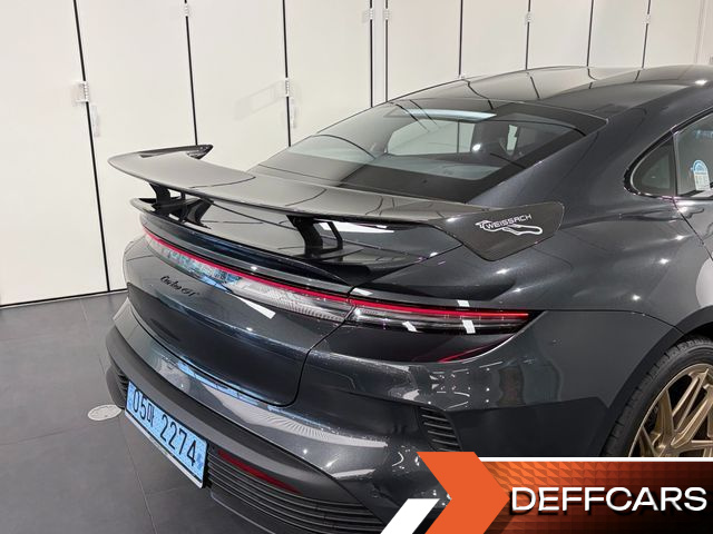 Porsche TAYCAN Turbo GT Weissach pack купить на сайте DeffCars
