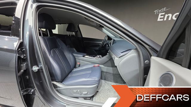 Hyundai SONATA 2.0 Inspiration купить на сайте DeffCars