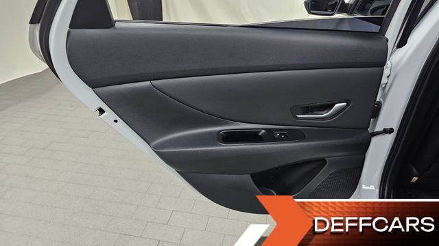 Hyundai AVANTE 1.6 Modern купить на сайте DeffCars