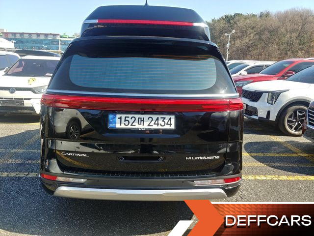 Kia CARNIVAL Gasoline 7-Seater Hi-Limousine Signature купить на сайте DeffCars