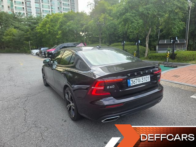 Volvo S60 T5 Inscroption купить на сайте DeffCars