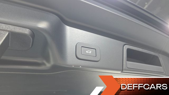 Land Rover RANGE ROVER EVOQUE P250 Dynamic SE купить на сайте DeffCars