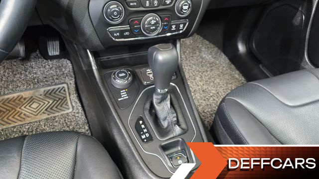 Jeep CHEROKEE 2.4 80th Anniversary Edition купить на сайте DeffCars