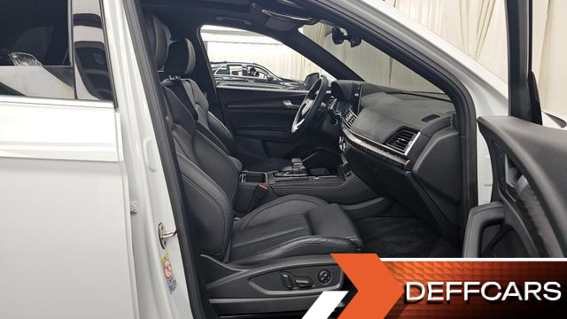Audi Q5 45 TFSI Quattro Premium купить на сайте DeffCars