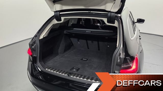 BMW 3-SERIES 320d Touring Luxury купить на сайте DeffCars
