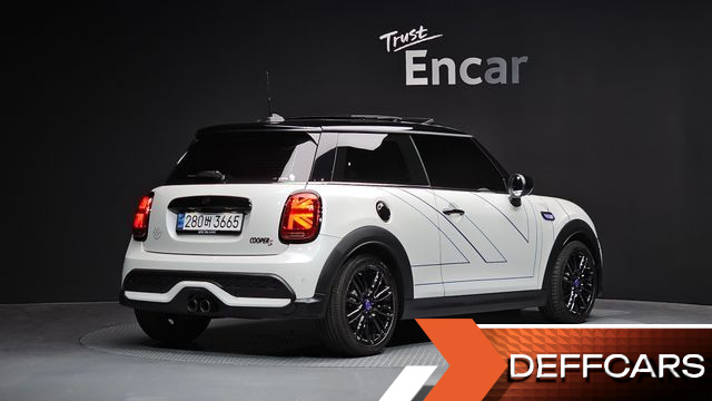 Mini COOPER Mayfield Edition 3rd купить на сайте DeffCars