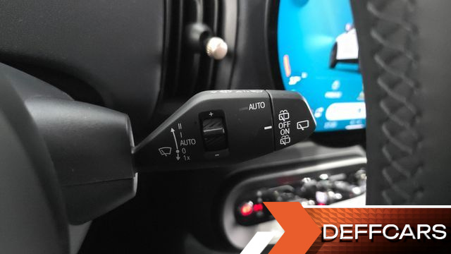 Mini COOPER 5Door Essential купить на сайте DeffCars