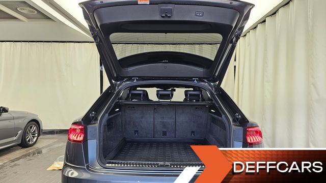 Audi Q8 50 TDI Quattro Premium купить на сайте DeffCars