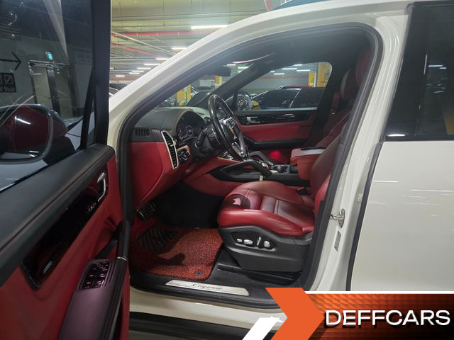 Porsche CAYENNE 3.0 купить на сайте DeffCars