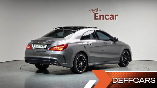Mercedes CLA-CLASS CLA250 4MATIC AMG Line купить на сайте DeffCars