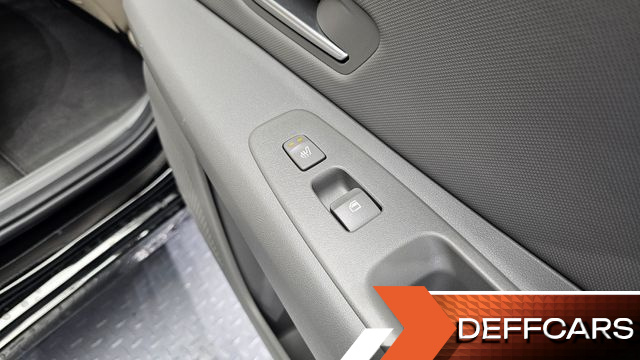 Hyundai AVANTE Inspiration купить на сайте DeffCars
