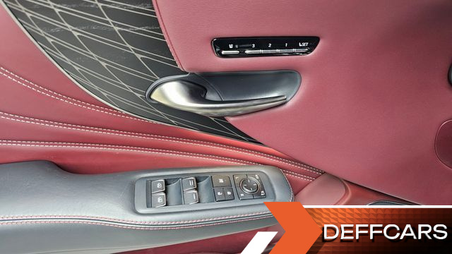 Lexus LS 3.5 Platinum AWD купить на сайте DeffCars