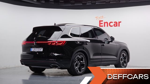 Volkswagen TOUAREG 3.0 TDI Prestige купить на сайте DeffCars