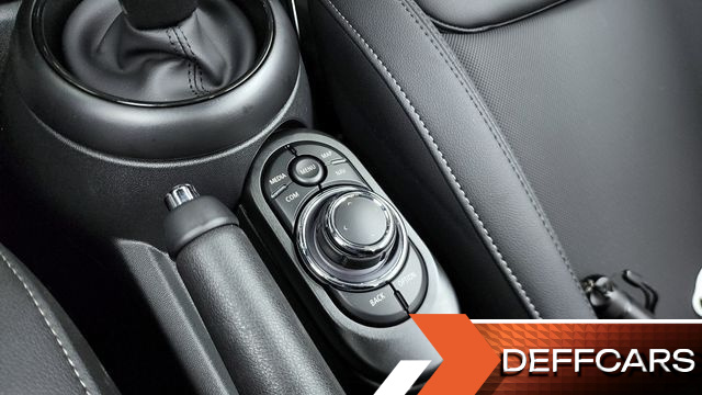 Mini COOPER CONVERTIBLE Classic Third Generation купить на сайте DeffCars