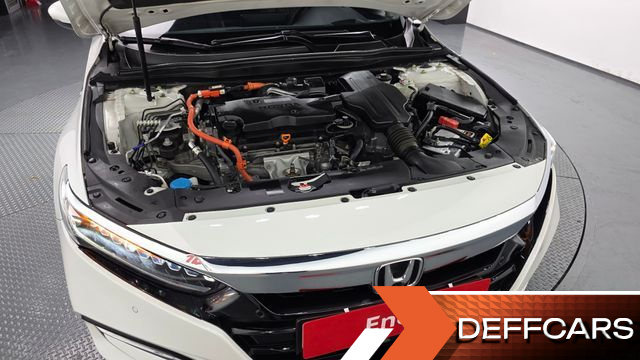 Honda ACCORD 2.0 Hybrid Touring купить на сайте DeffCars