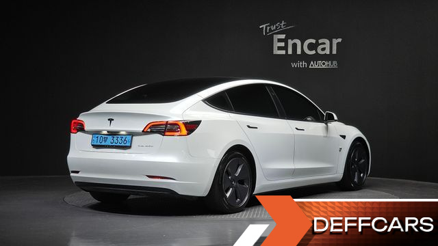 Tesla MODEL 3 Long Range AWD купить на сайте DeffCars
