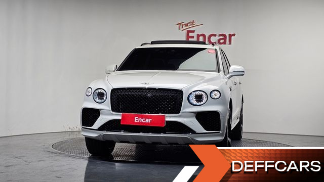 Bentley BENTAYGA 4.0 V8 Base купить на сайте DeffCars