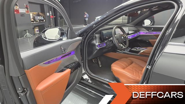 BMW 7-SERIES 740i xDrive M Sport купить на сайте DeffCars