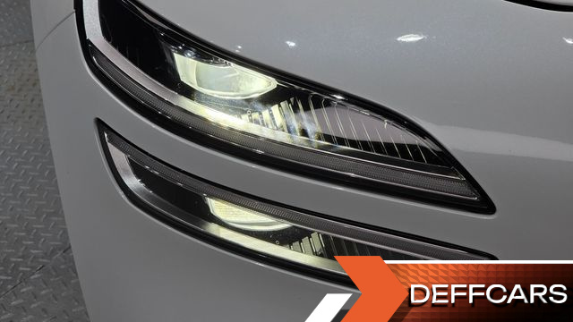 Genesis G70 Gasoline 2.0T 2WD купить на сайте DeffCars