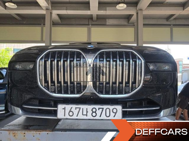 BMW 7-SERIES 740i sDrive Design Pure Excellence купить на сайте DeffCars