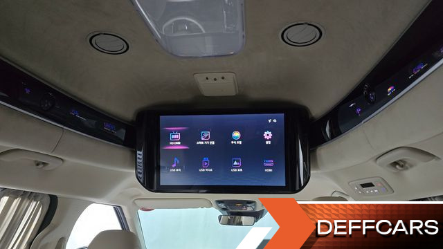 Kia CARNIVAL Gasoline 9-Seater Hi-Limousine Signature купить на сайте DeffCars