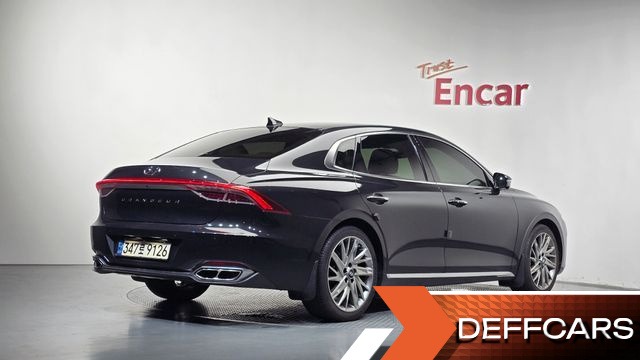 Hyundai GRANDEUR 2.5 Calligraphy купить на сайте DeffCars