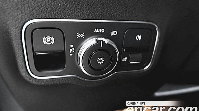 Mercedes GLB-CLASS GLB200 d купить на сайте DeffCars