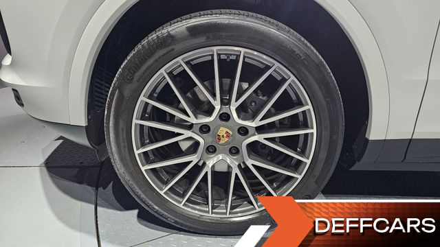 Porsche CAYENNE 3.0 купить на сайте DeffCars