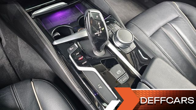 BMW 5-SERIES 520i Luxury купить на сайте DeffCars