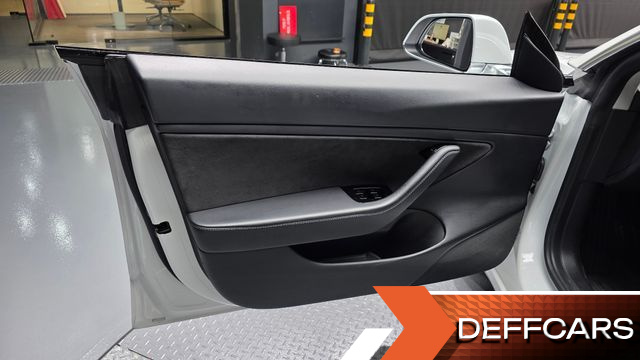 Tesla MODEL 3 Long Range AWD купить на сайте DeffCars