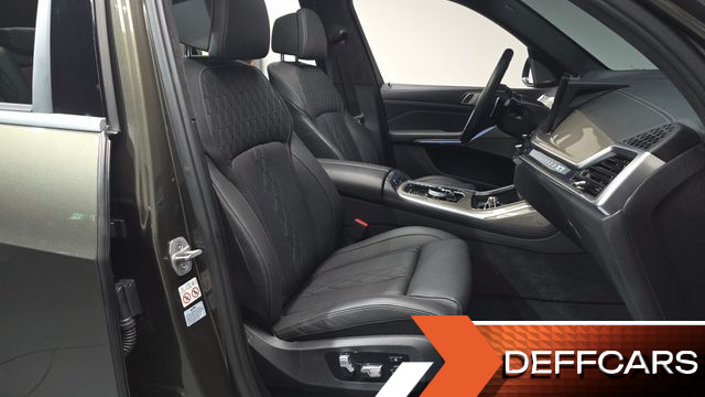 BMW X7 xDrive 40i Design Pure Excellence 7-Seater купить на сайте DeffCars