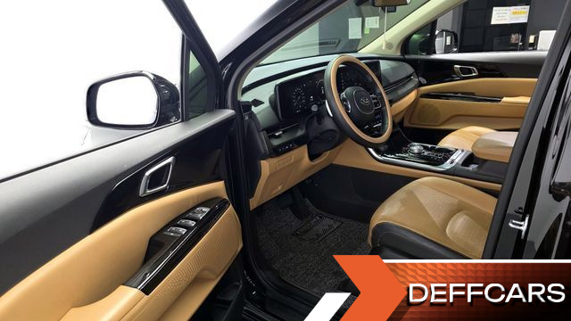 Kia CARNIVAL Gasoline 7-Seater Noblesse купить на сайте DeffCars