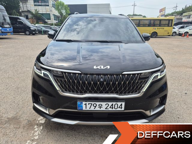 Kia CARNIVAL Gasoline 9-Seater Signature купить на сайте DeffCars