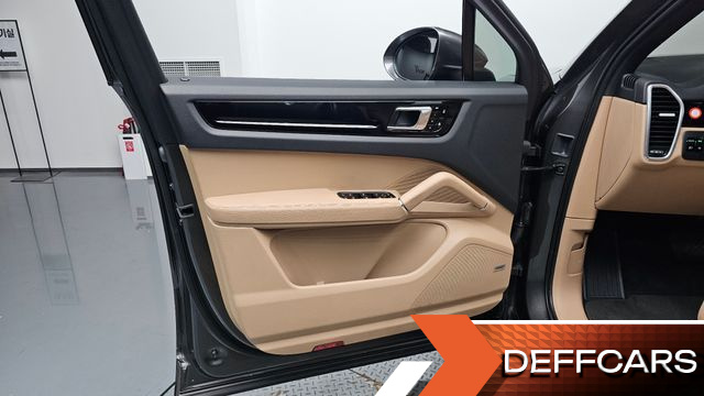 Porsche CAYENNE 3.0 купить на сайте DeffCars