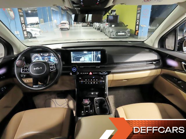 Kia CARNIVAL Diesel 9-Seater Signature купить на сайте DeffCars